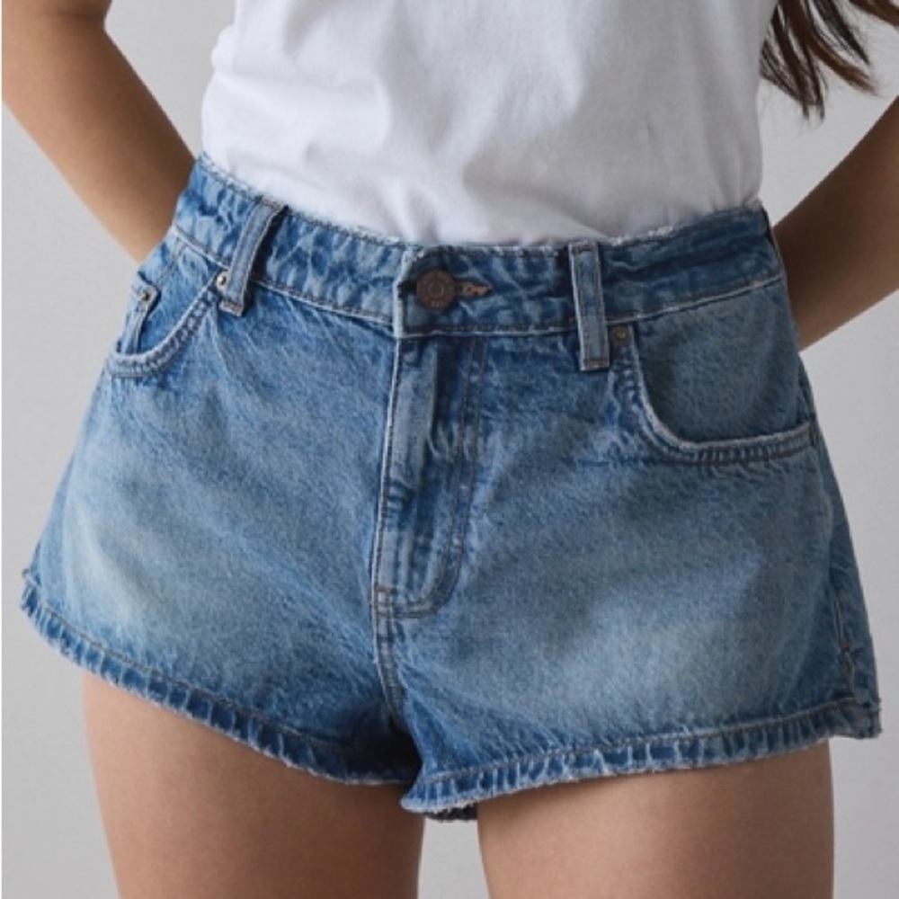 NWT BDG Georgie Denim Cutoff Short